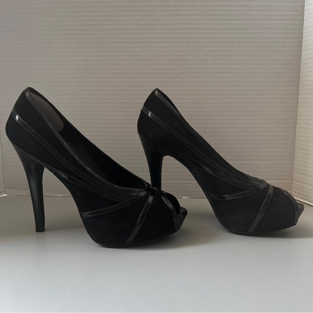 Jessica Simpson Platform heels - Picture 4 of 16